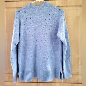 4/$20 Reitmans xs cozy sweater